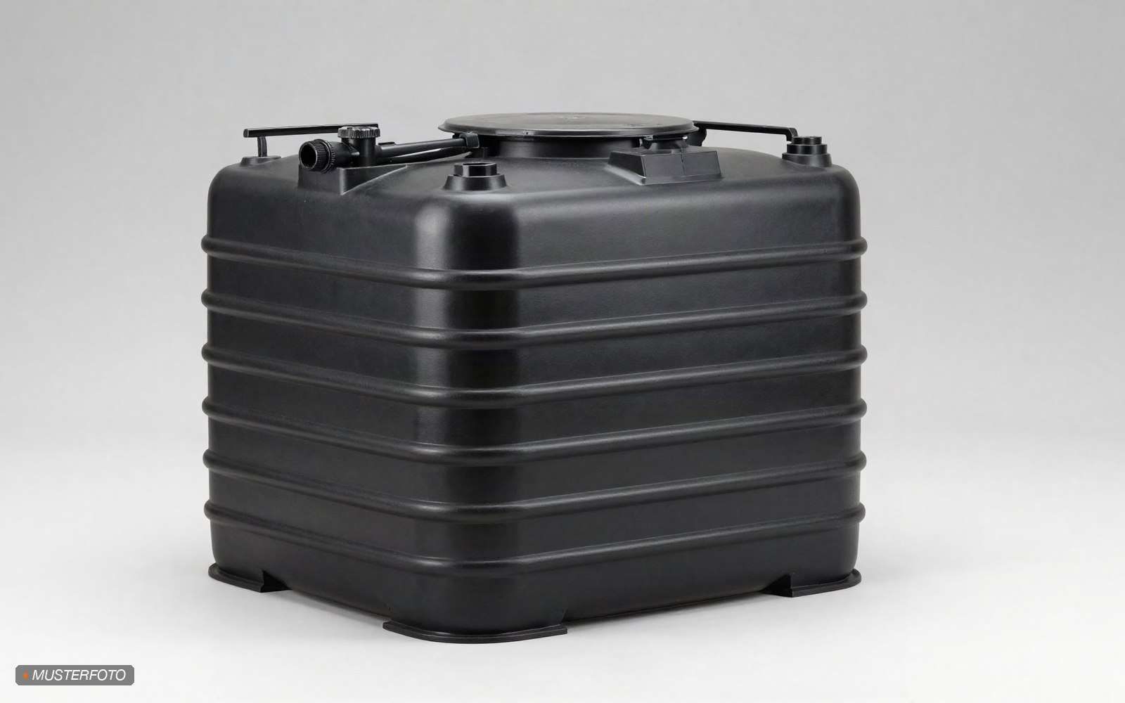 Sanitärtank 10 m³ mieten