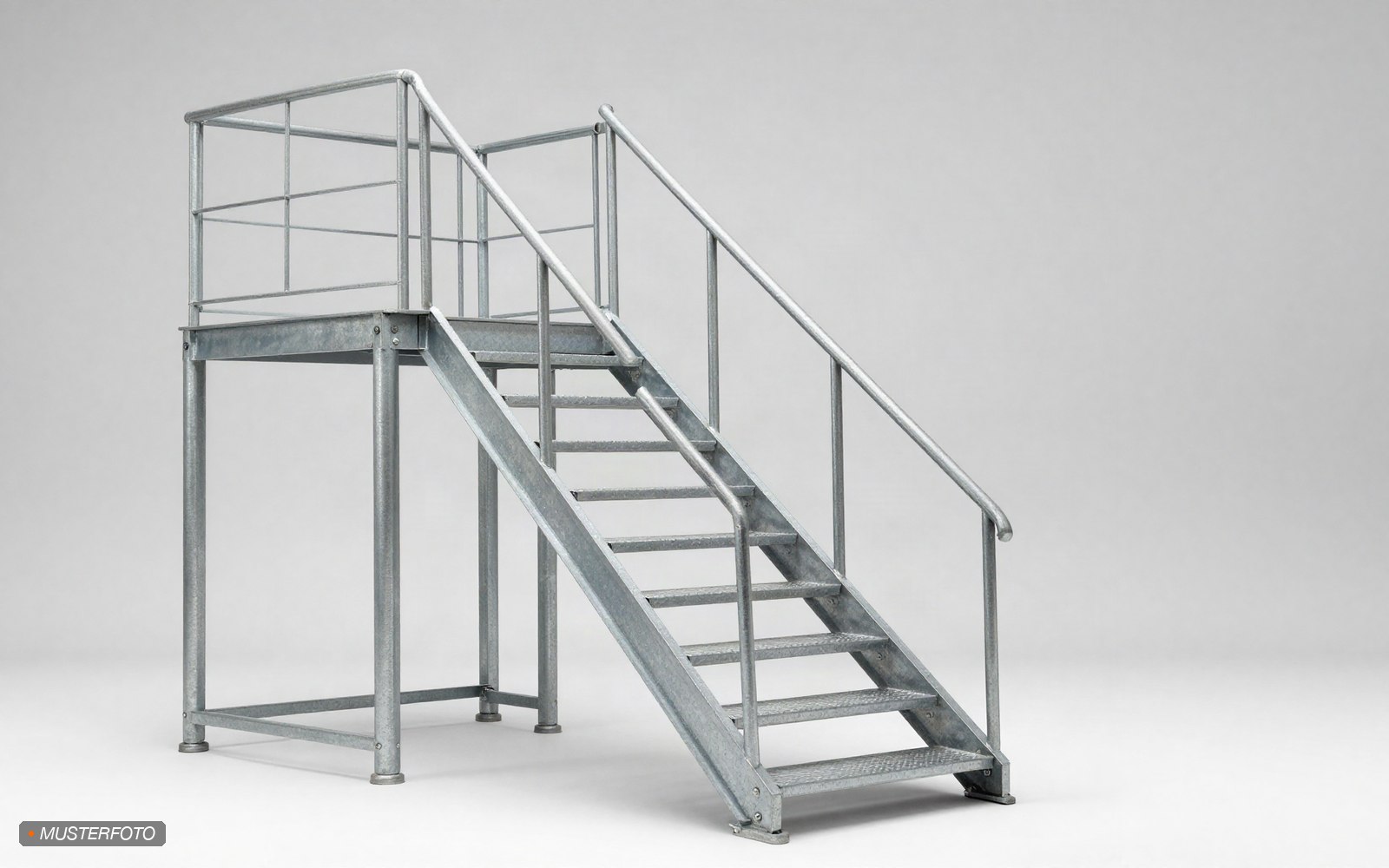 Externe Treppe für kombinierte Raumcontainer mieten
