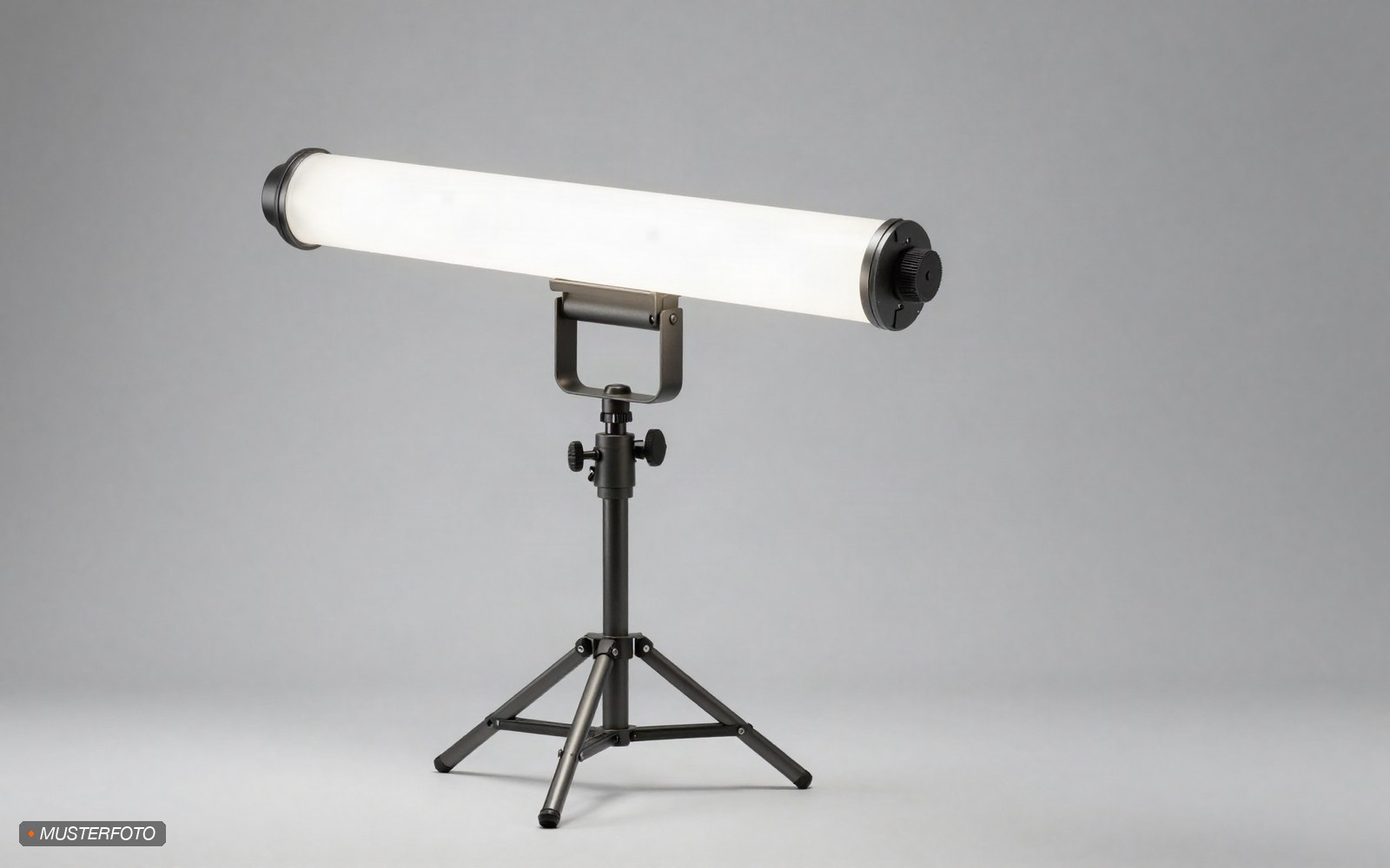 Arbeitsleuchte 360° 84W LED dimmbar mit Akku mieten