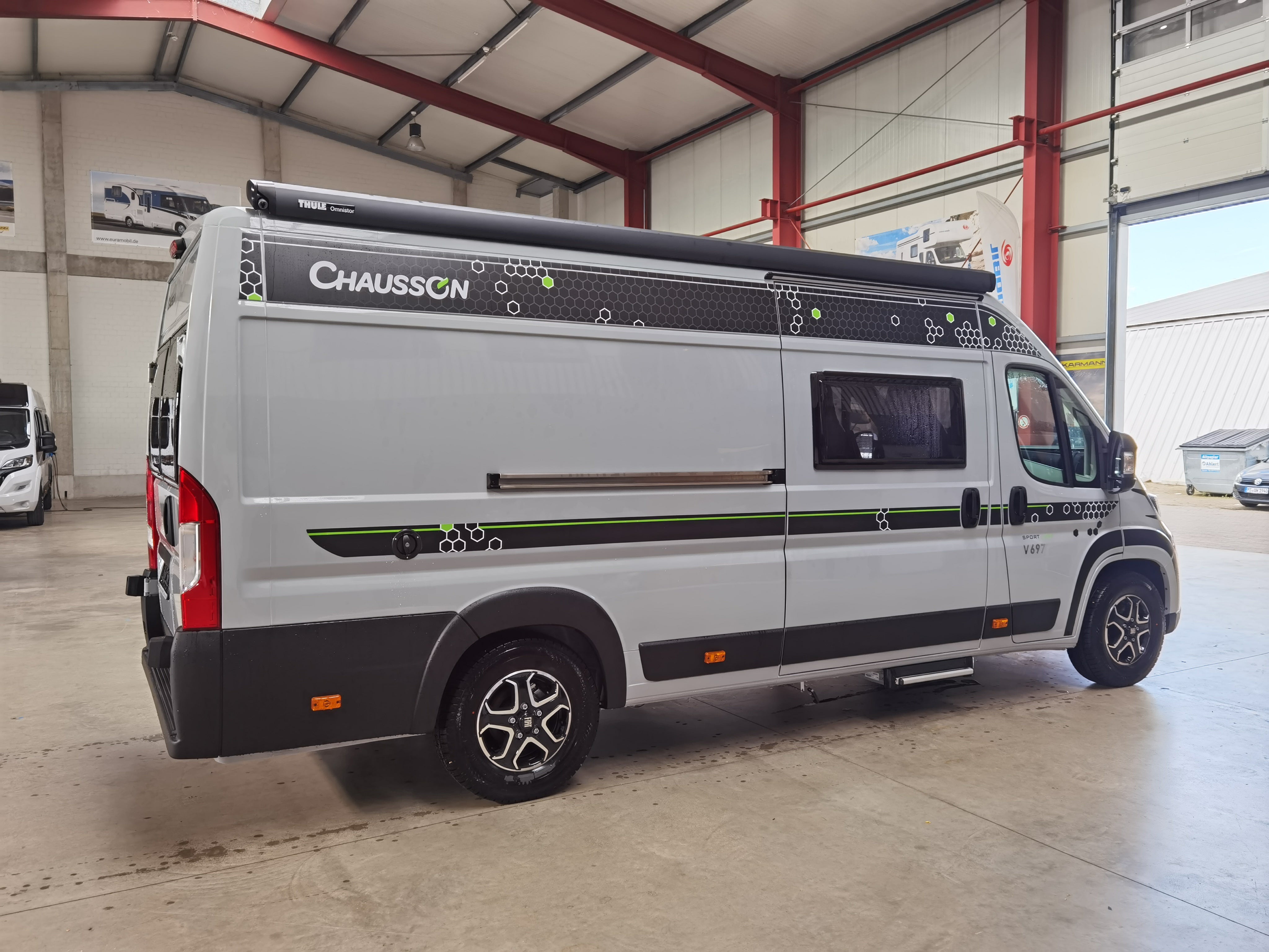 Wohnmobil - Reisemobile - Mietmobil - Modell 2026 mieten**Chausson V 697** Bilder sind Modelbeispiele – 3