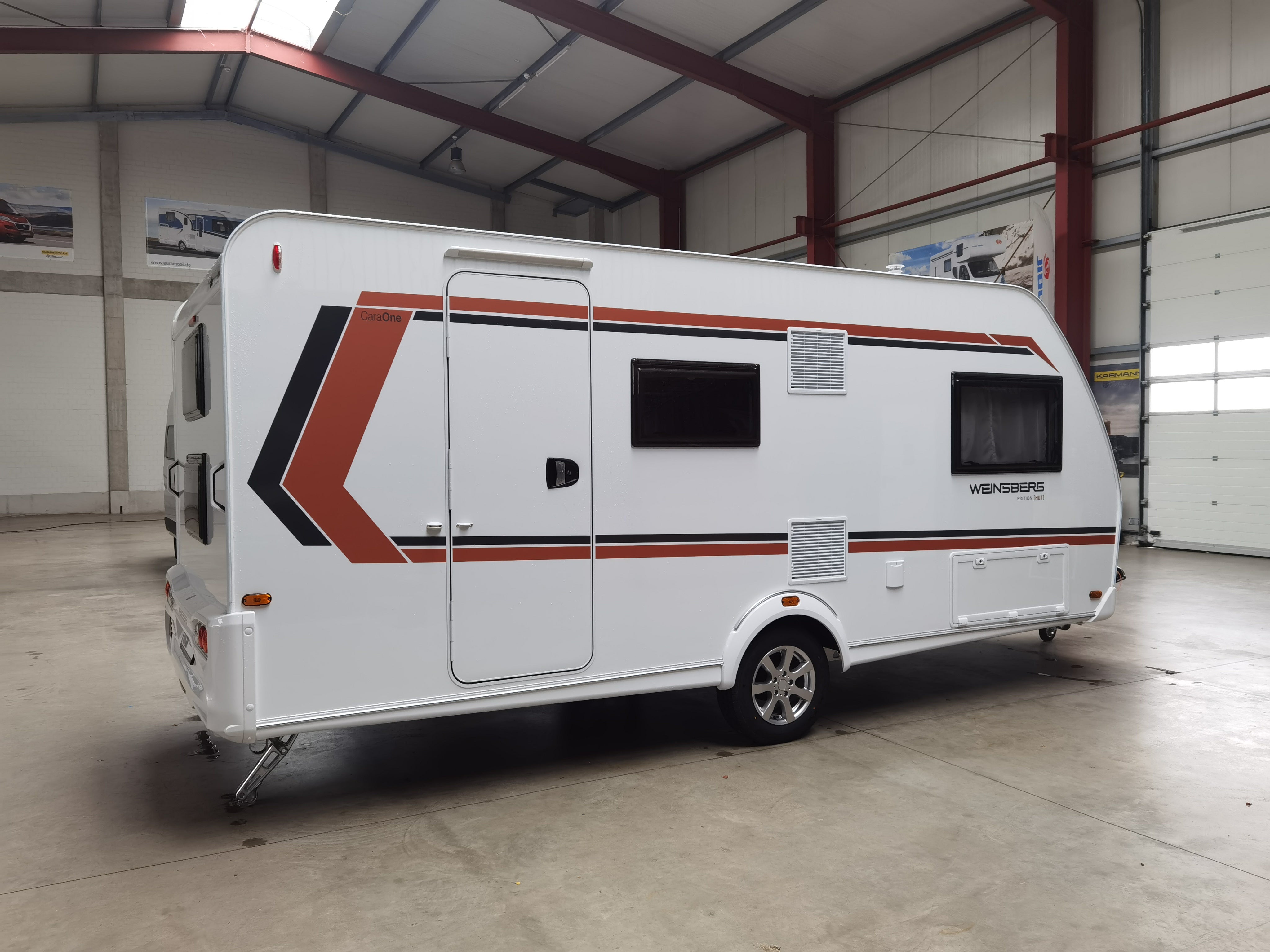 Wohnwagen Modell 2026 mieten **Weinsberg Caraone 480 QDK** Bilder sind Beispielbilder – 3