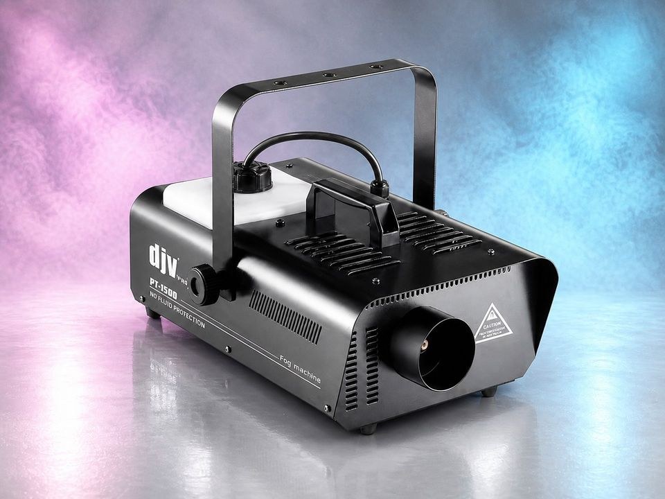 Nebelmaschine 700 1300 W inkl Fluid mieten bei Express-Music – 3