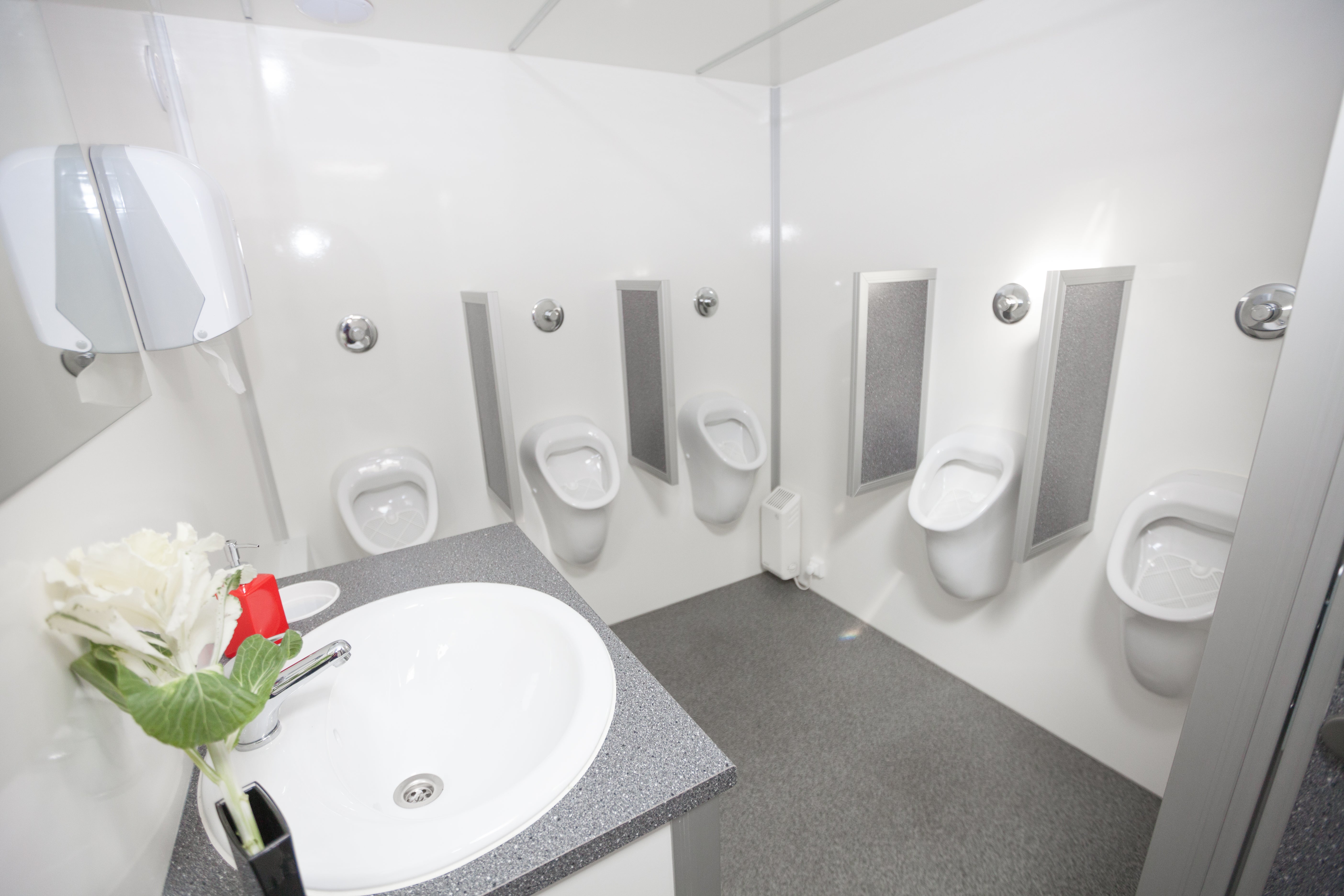 Toilettenwagen XXL / Miettoiletten / Event Toiletten / Mobile Toiletten – 2