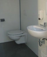 Toilettenwagen M / Miettoiletten  /  Event Toiletten / Mobile Toiletten / Toilettenvermietung / Toilettenwagenverleih / WC Anhänger / Toilettenwagen / WC Wagen Verleih / Toilettenwagenvermietung – 4