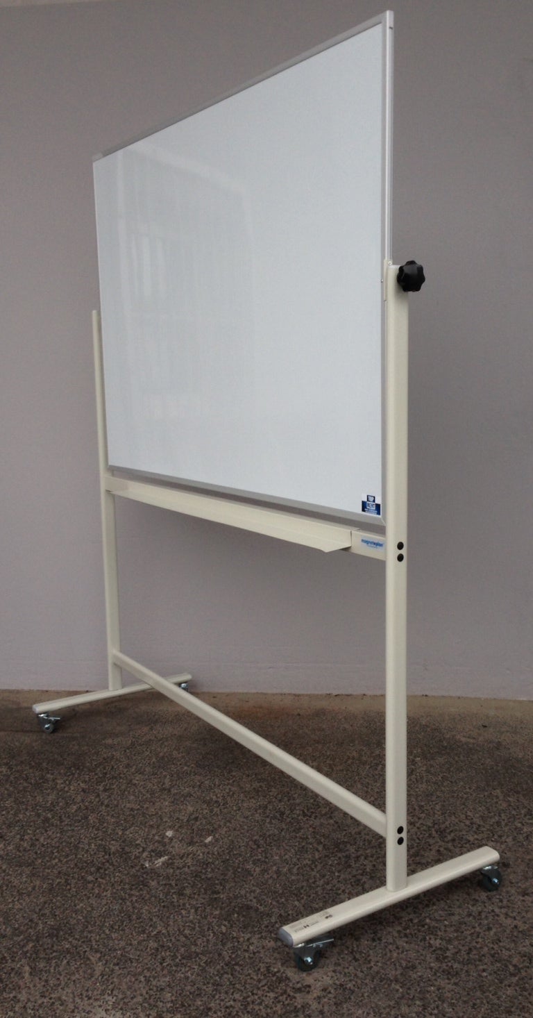 Whiteboard mieten, Mobiles Whiteboard mieten, Whiteboardvermietung – 4