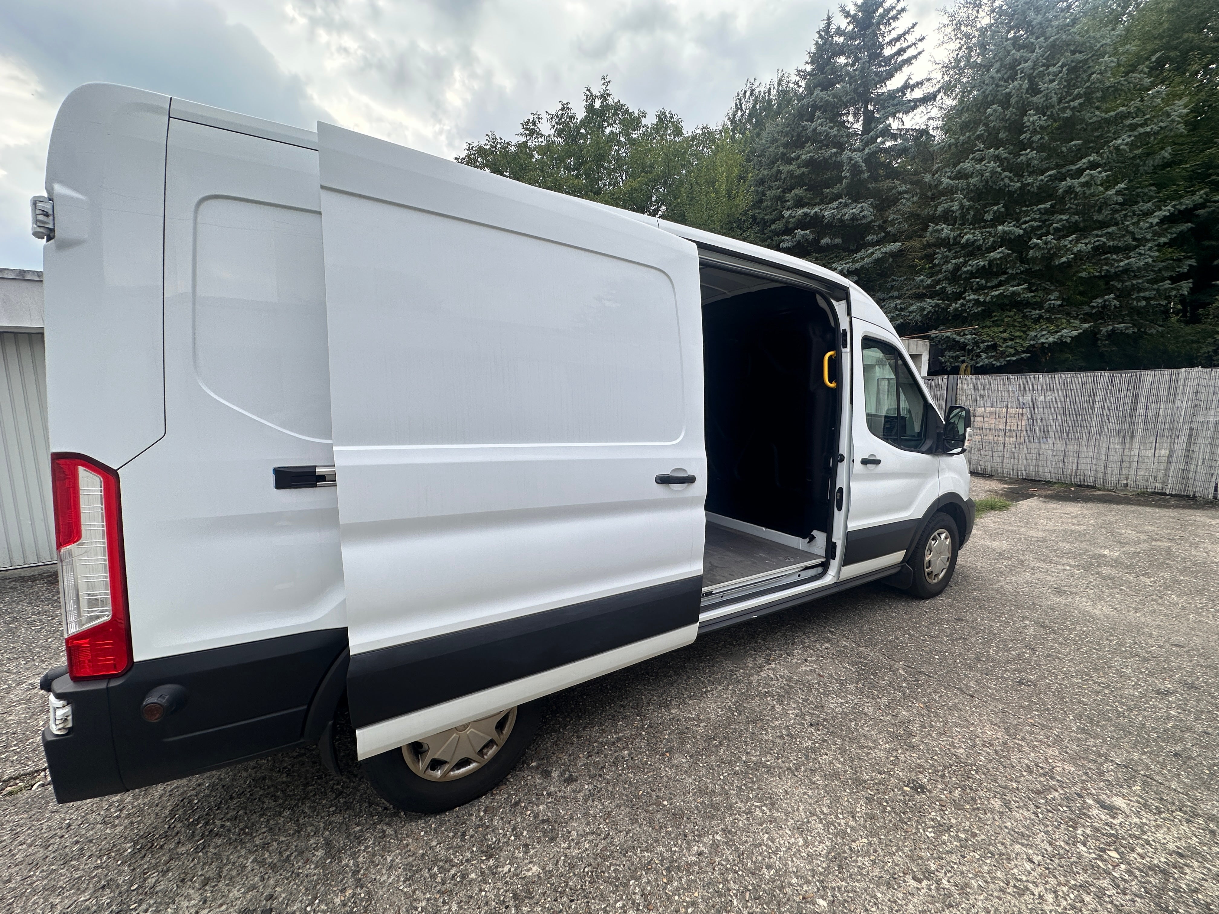 Ford Transit Täglich/Wöchentlich/Monatlich – 3