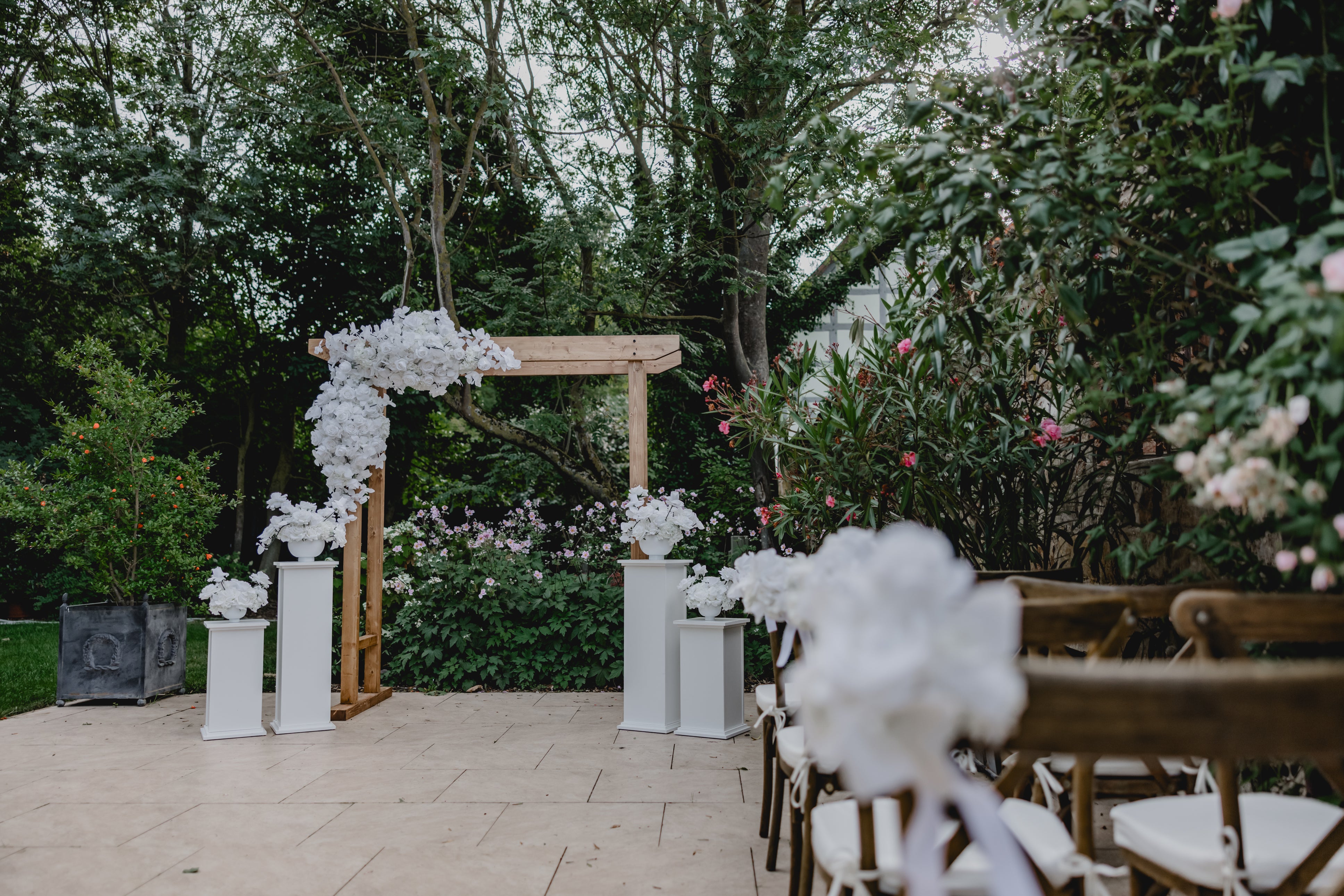 Traubogen Pavillon - Freie Trauung - Hochzeit Deko