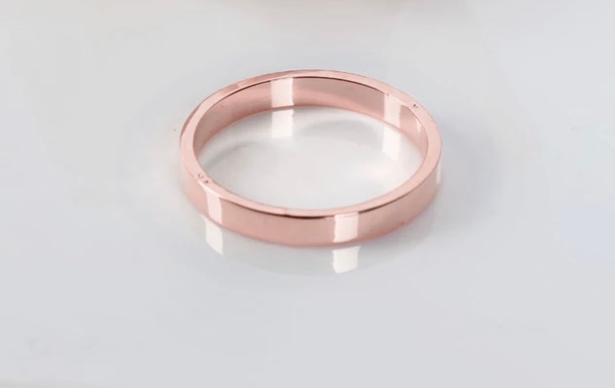 Serviettenringe in verschiedenen Designs und Farben (gold, roségold, silber, schwarz, Rattan) – 2