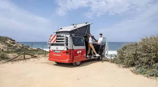 Campervan Beach Hostel mieten – 3