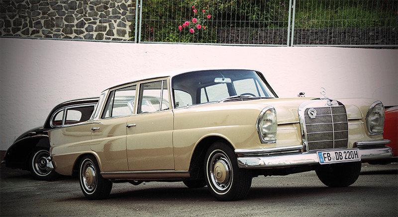Mercedes Benz 220 Seb Bj. 1963 mieten