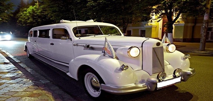 Oldsmobile Deluxe Stretchlimousine mieten in Erkelenz – 3