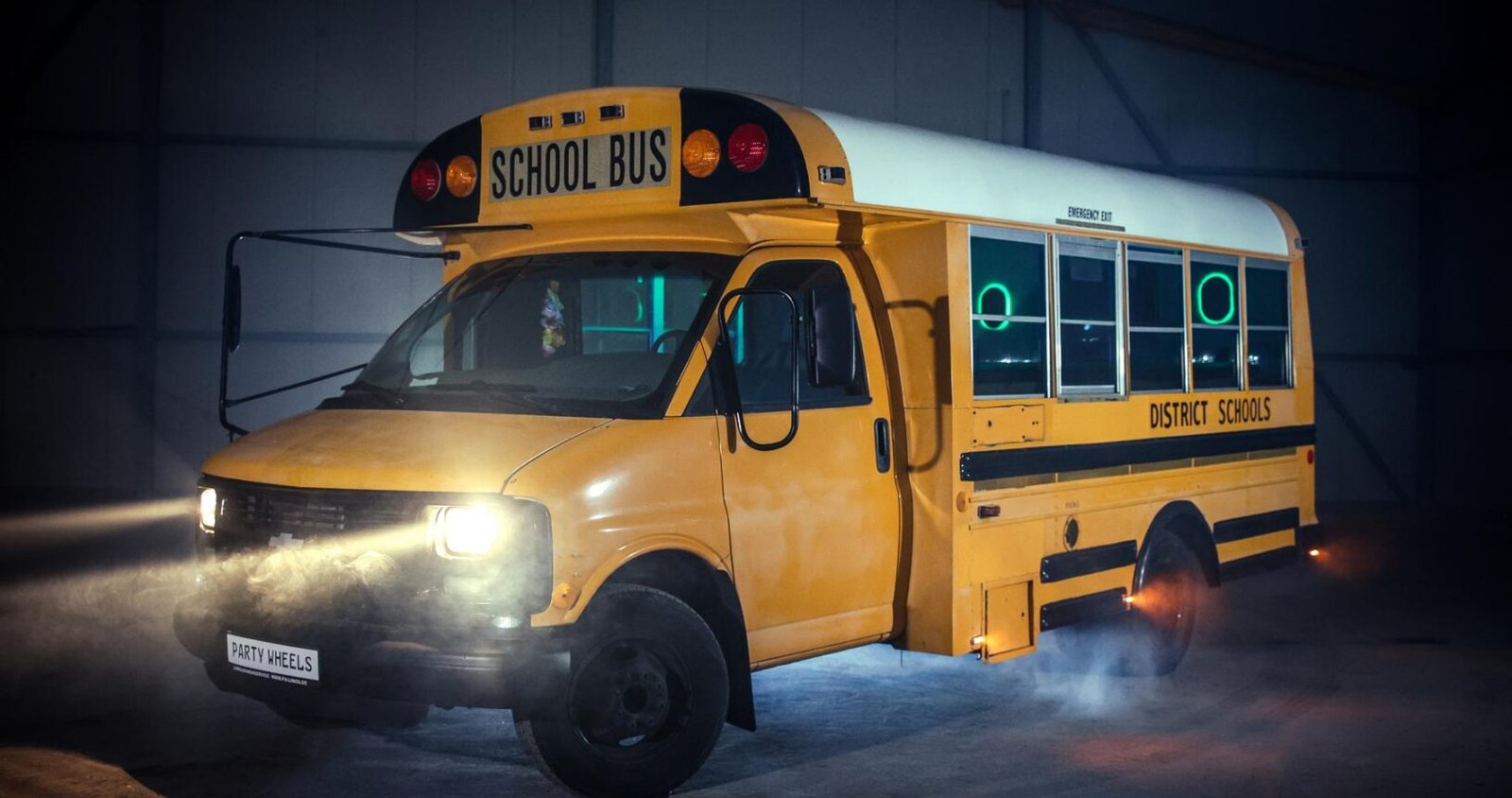 Schoolbus Small mieten in Erkelenz