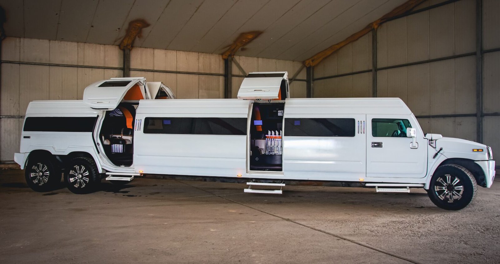 Hummer H2 Phantom Tandem mieten in Erkelenz – 3