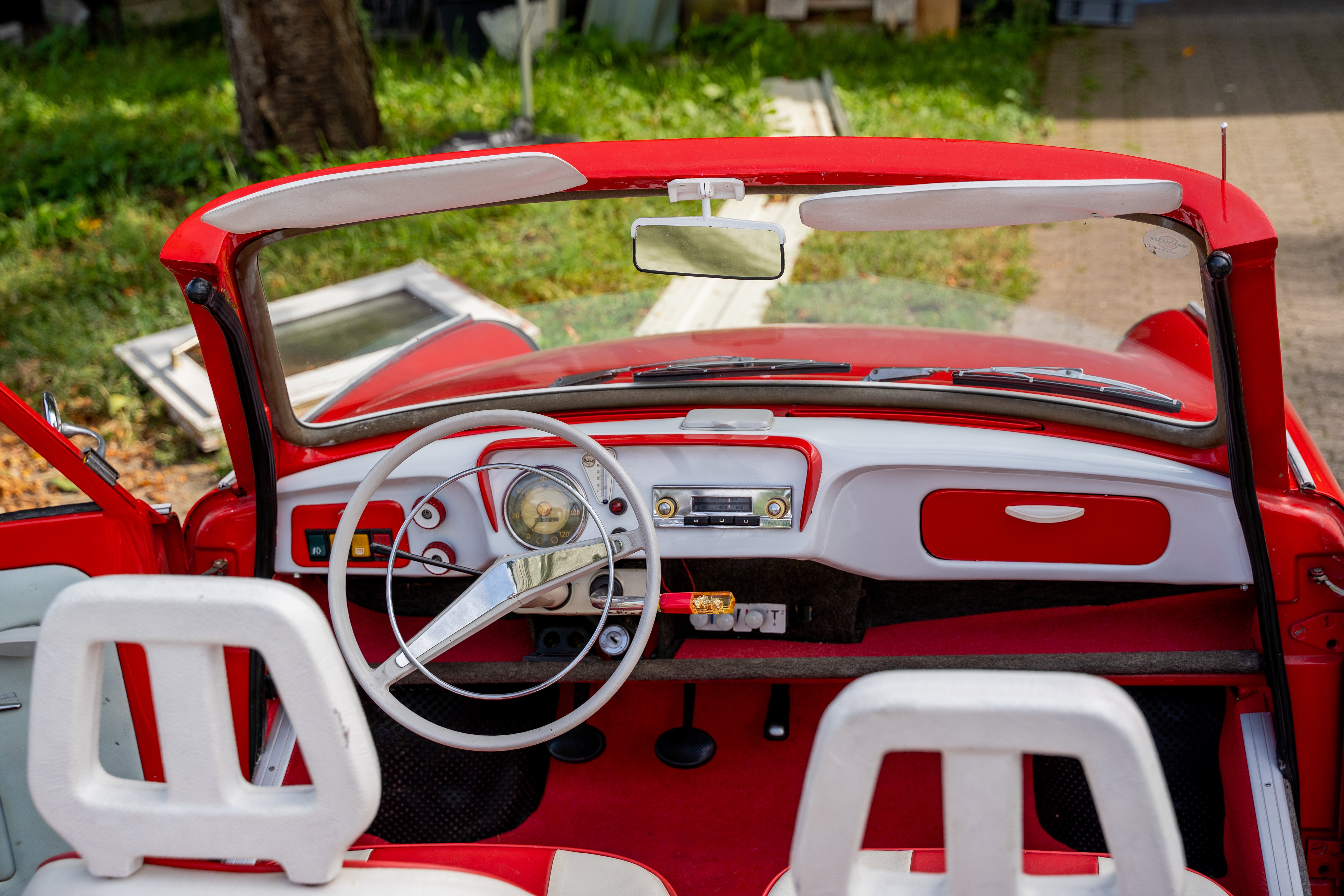 Wunderschönes Trabant 601 Cabrio als Hochzeitsfahrzeug – 3
