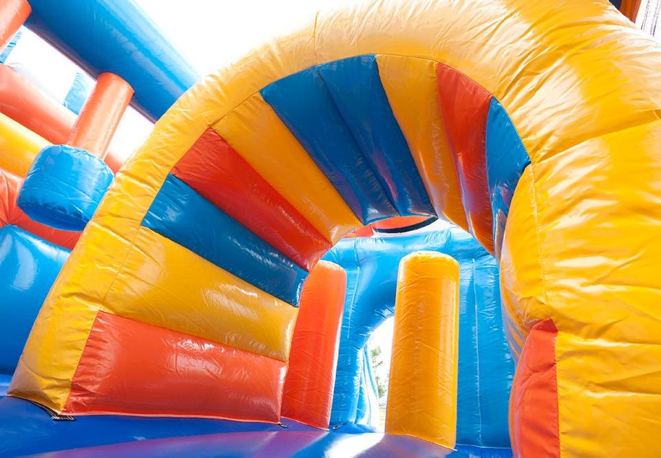Hüpfburg Multiplay Nemo mieten in Oberkrämer – Hüpfspaß für jede Feier – 4
