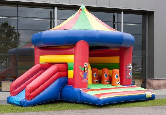 Einschulung Berlin Frei Hüpfburg Zirkus Rutsche mieten in Oberkrämer