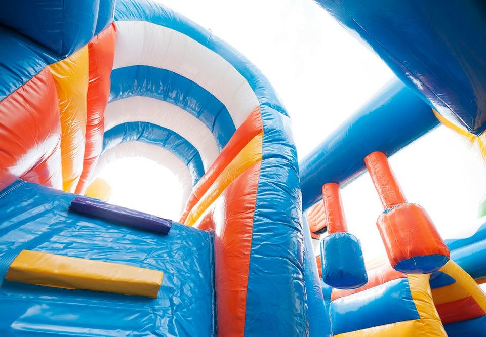 Hüpfburg Multiplay Nemo mieten in Oberkrämer – Hüpfspaß für jede Feier – 3