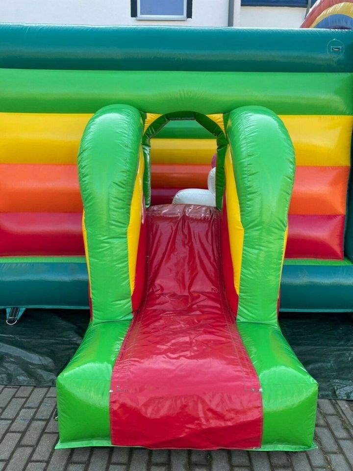 Einhorn Hüpfburg Esmeralda Hopseburg mieten in Oberkrämer – 2