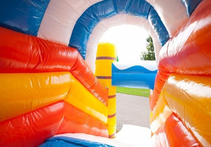 Hüpfburg Multiplay Nemo mieten in Oberkrämer – Hüpfspaß für jede Feier – 2