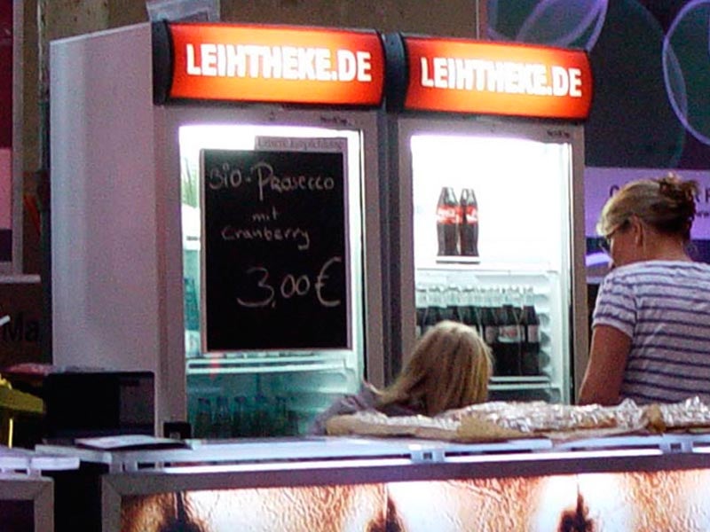 Kühlschrank mit Werbedisplay, beleuchtet – 4