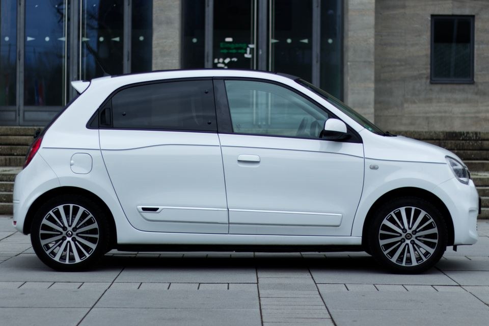 Renault Twingo Auto mieten bei DX Cars – fair mieten – 3