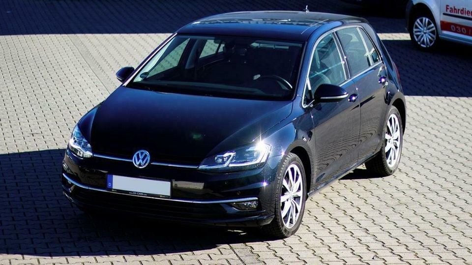 VW Golf VII Auto mieten bei DX Cars – fair mieten