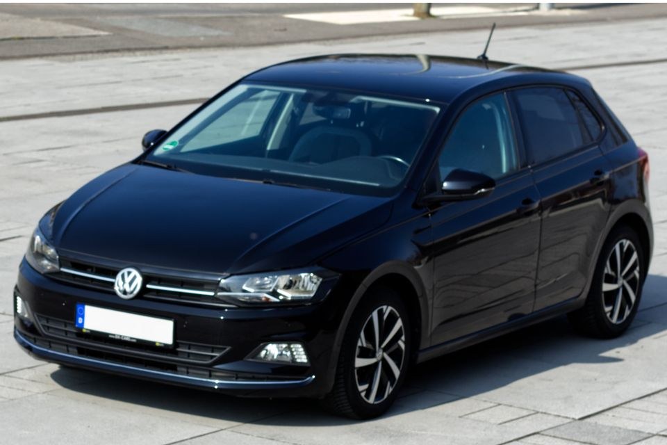 VW Polo Auto Kleinwagen mieten bei DX Cars – fair mieten