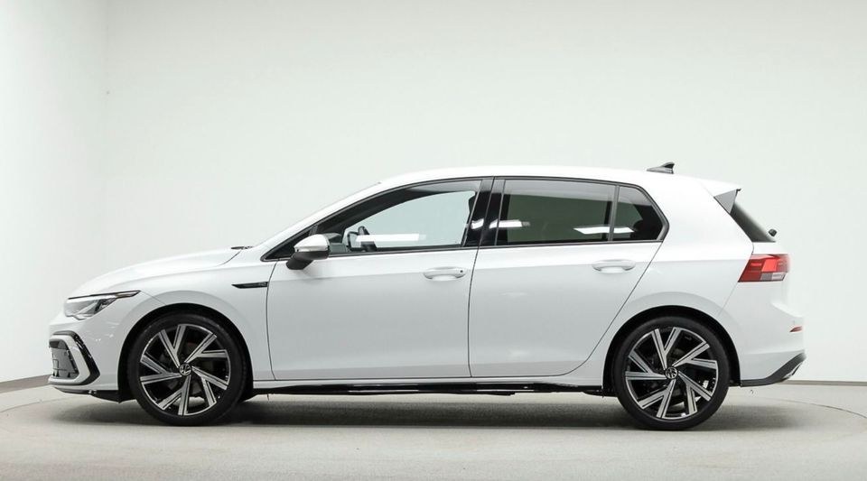 VW Golf 8 R Line Auto mieten bei DX Cars – fair mieten – 3