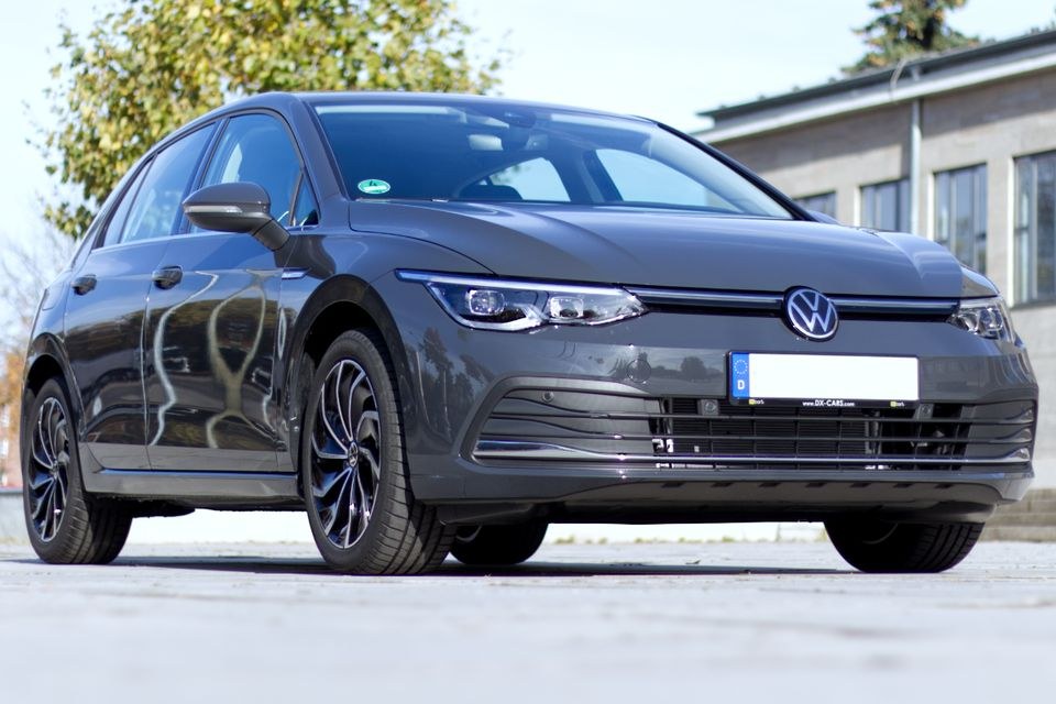 VW Golf 8 Auto mieten bei DX Cars – fair mieten – 3