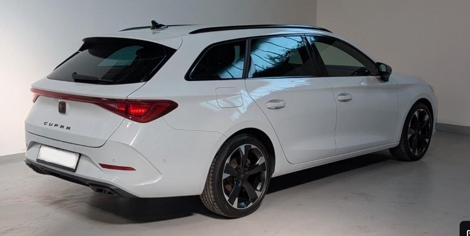 Cupra Leon Sportstourer Kombi Auto mieten bei DX Cars – fair mieten – 4