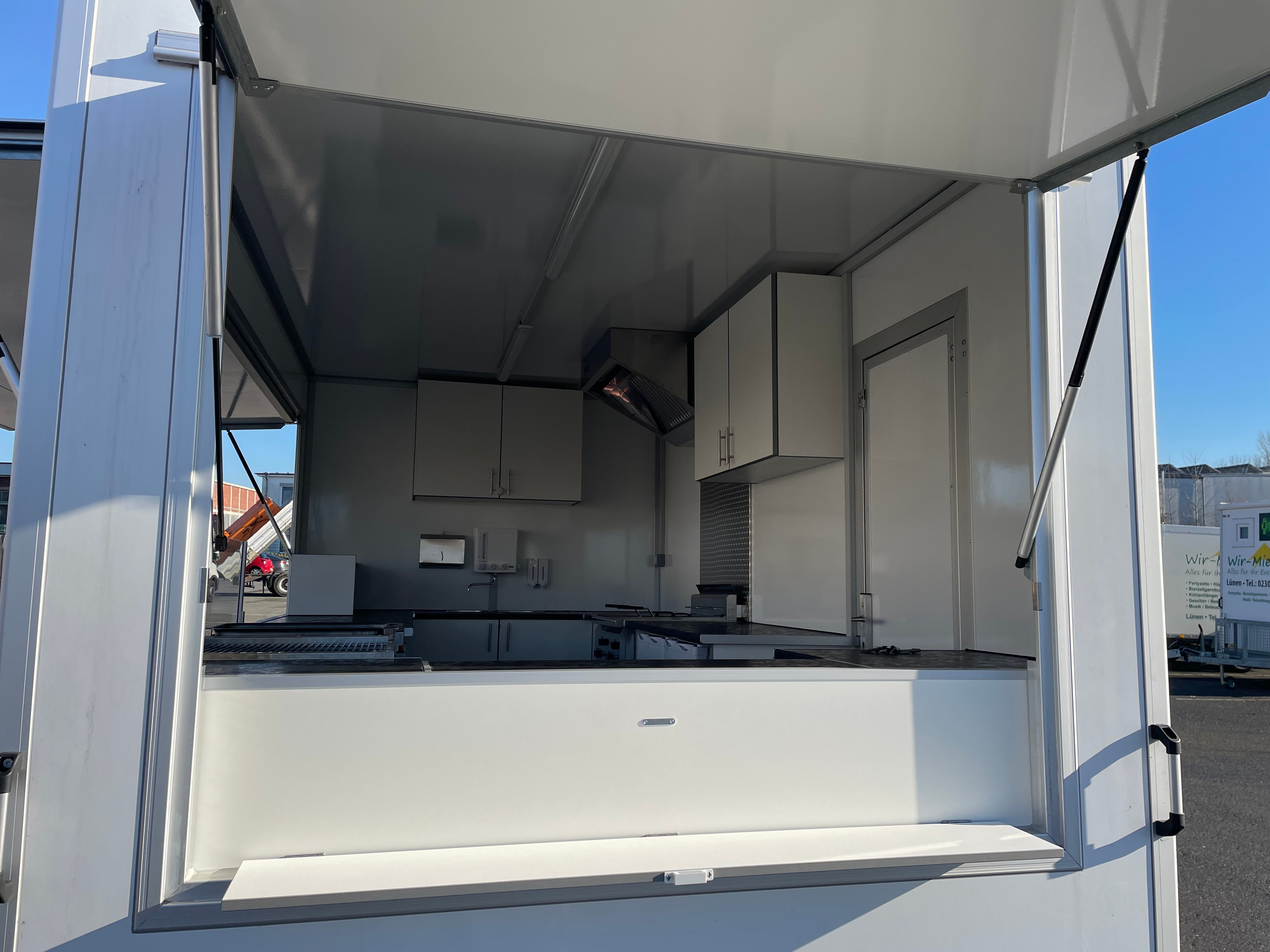 Imbisswagen / Foodtruck / mit oder ohne Personal / Catering / Imbiss – 4