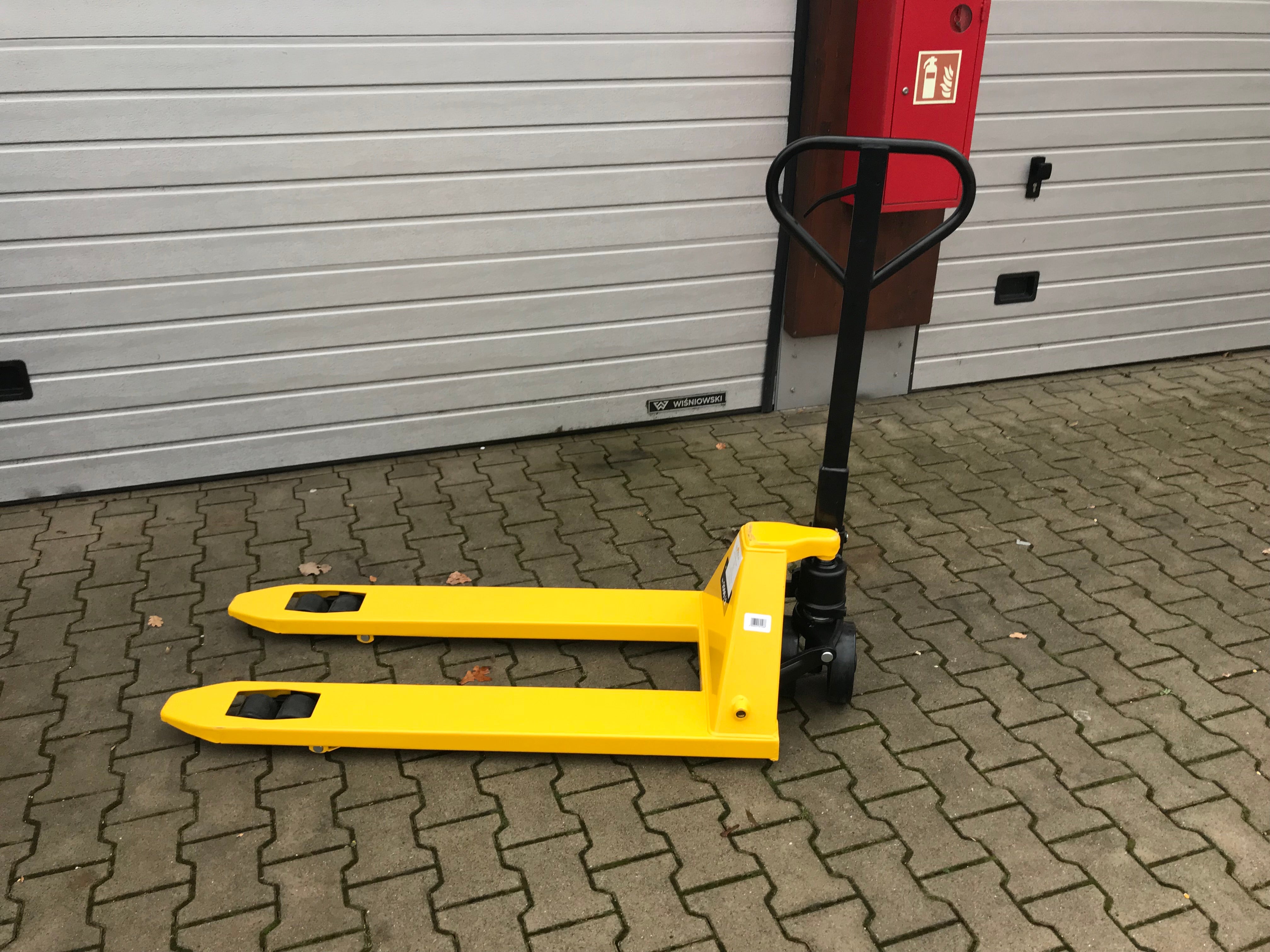 Gabelhubwagen / Hubwagen 2t – 3
