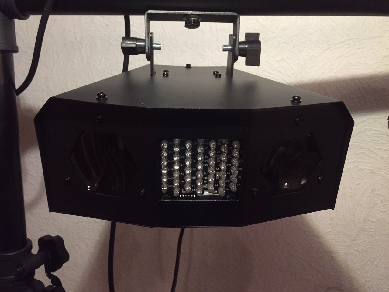 Partylicht, Partybeleuchtung komplett mit Stativ 4 Effekte 3 Tage – 4