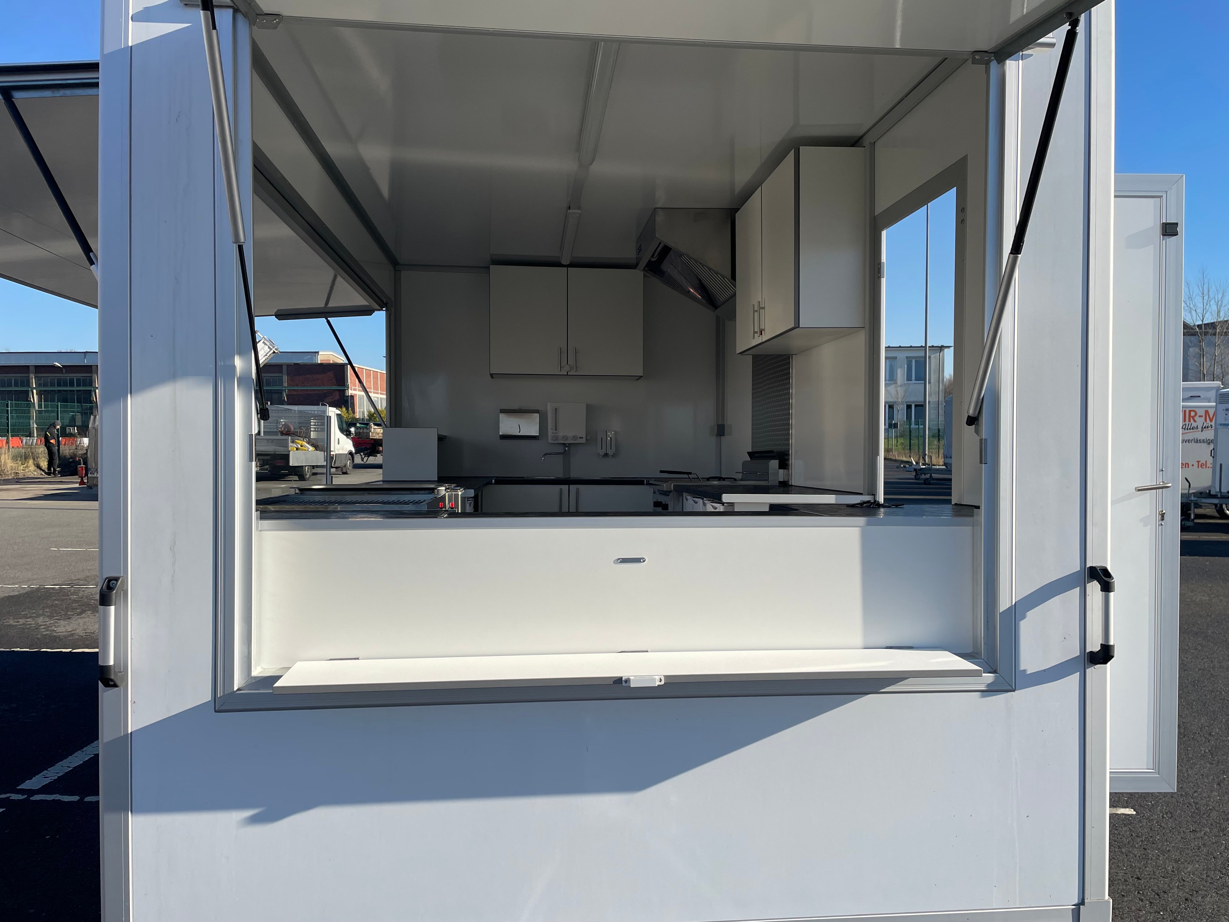 Imbisswagen / Foodtruck / mit oder ohne Personal / Catering / Imbiss – 3