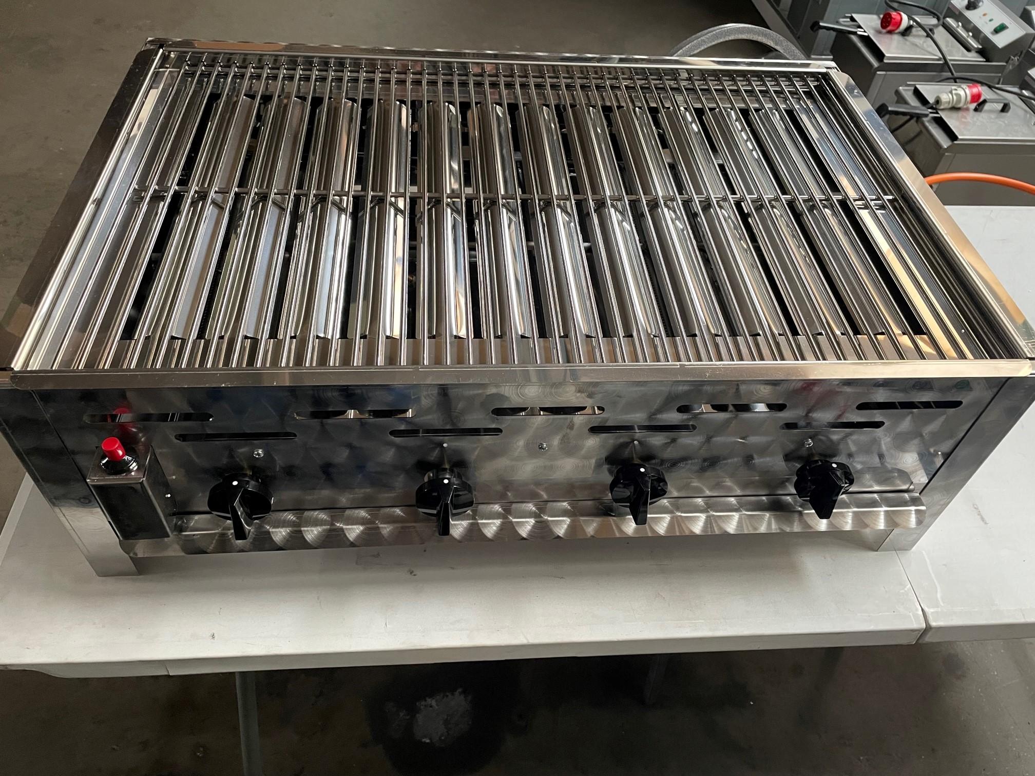 Gasgrill/Gastrobräter 4-flammig mit Rost XXL Grill – 3