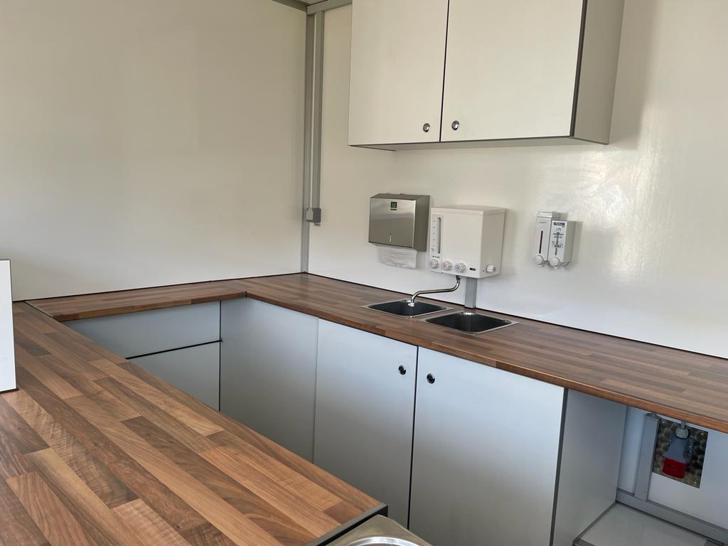 Imbisswagen / Foodtruck / mit oder ohne Personal / Catering / Imbiss – 2