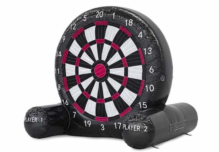 Fußball trifft Dart – der Volltreffer für jedes Event Hüpfburg Spiel