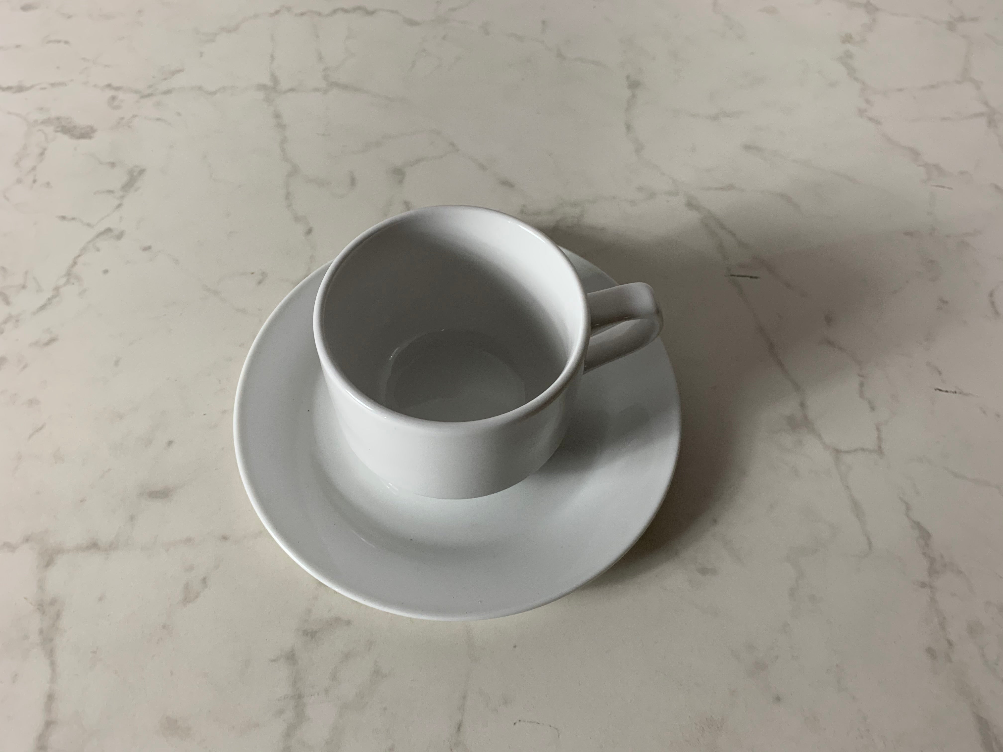 Kaffeetasse mit Unterteller – 2