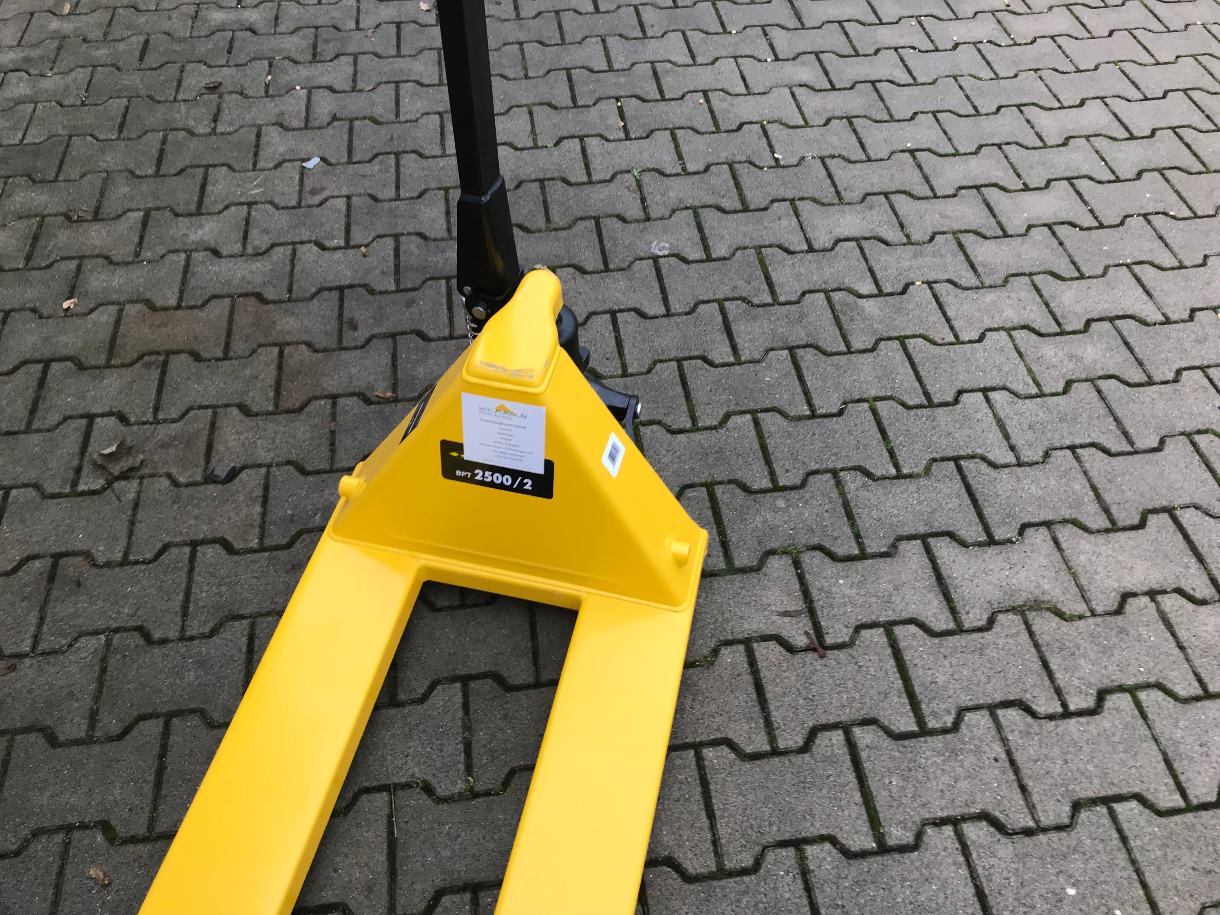 Gabelhubwagen / Hubwagen 2t – 2