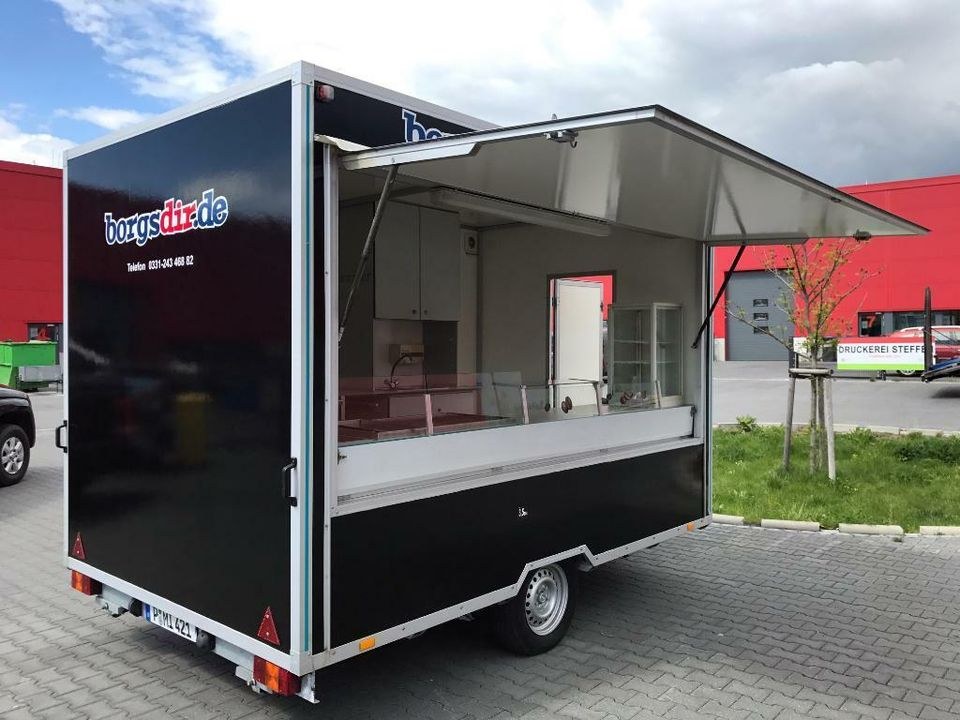 Cateringwagen BORGSDIR Bierwagen Imbisswagen mieten bei Borgsdir – 3