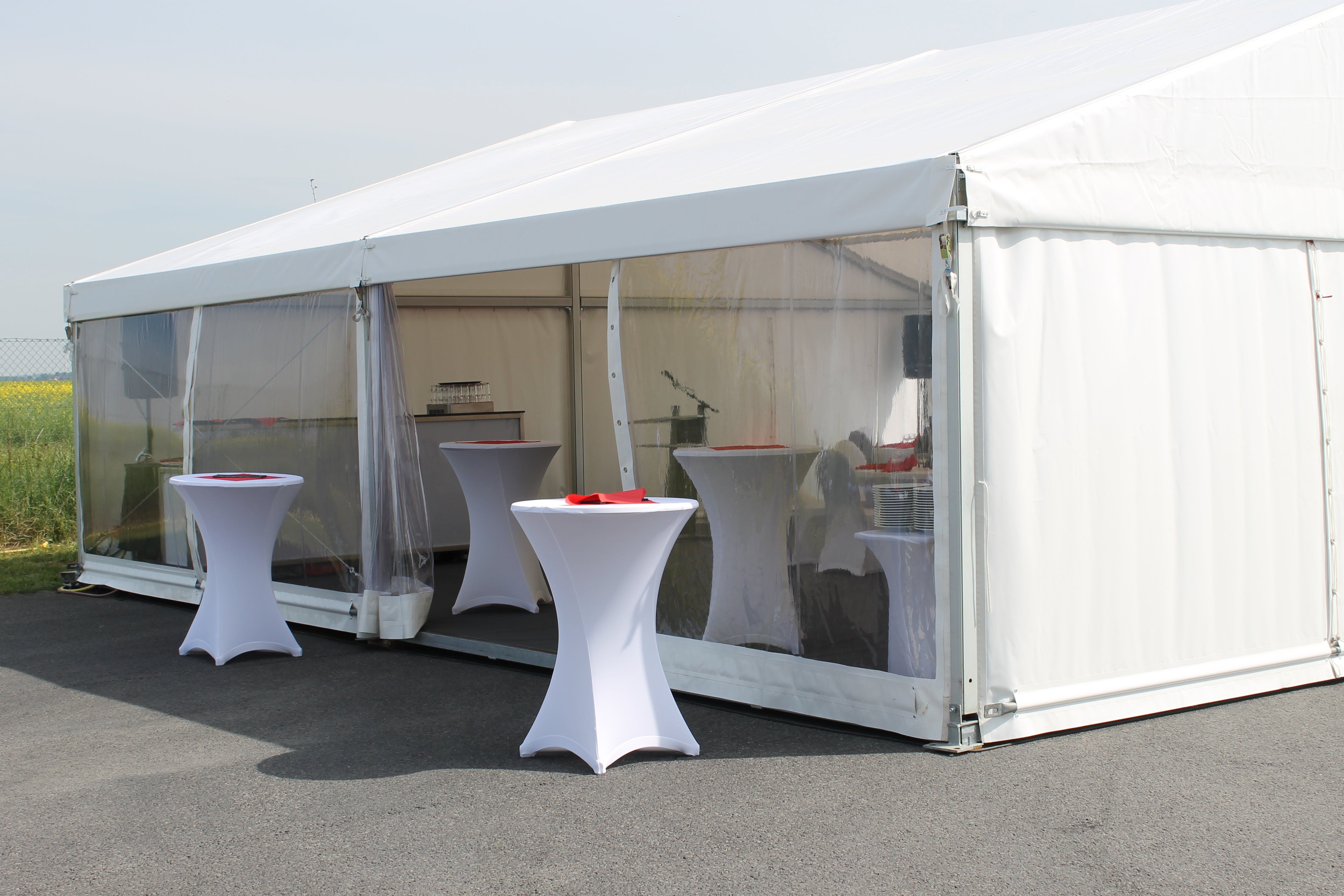 Stehtische mieten – Klappbare Profi-Stehtische für Event, Messe & Empfang – 3