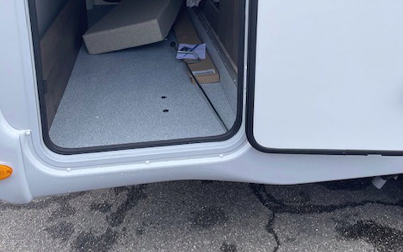 Benimar 495 UP mieten in Marktbergel – Teilintegriert, 2 Personen – 3