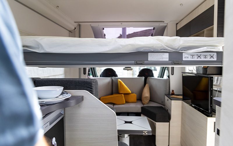 Chausson 660 EXKLUSIV mieten in Marktbergel – Alkoven, 4 Personen – 5