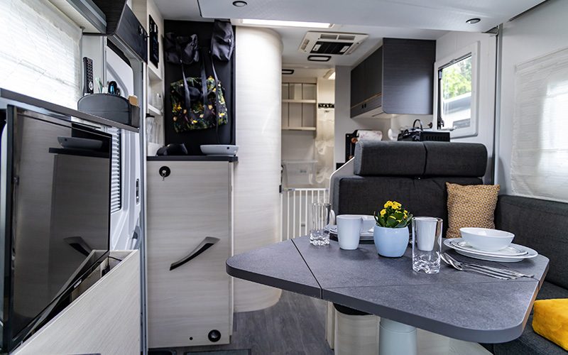 Chausson 660 EXKLUSIV mieten in Marktbergel – Alkoven, 4 Personen – 2