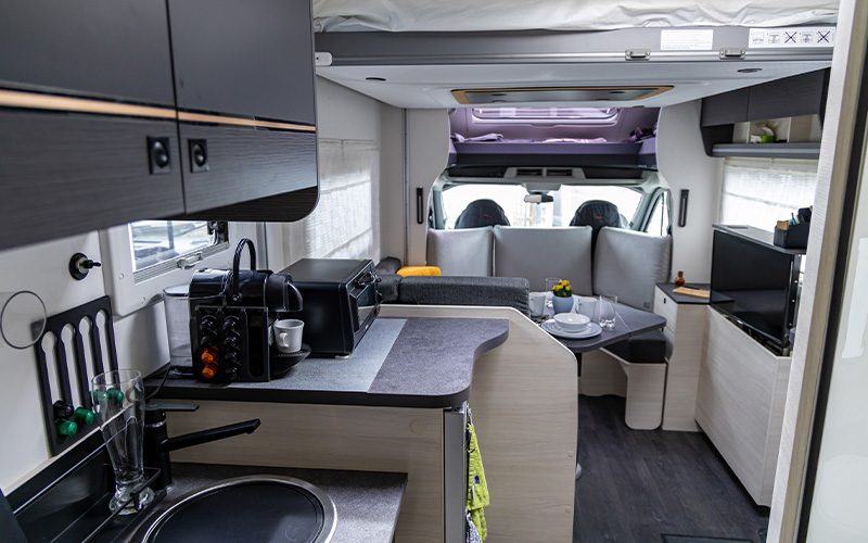 Chausson 660 EXKLUSIV mieten in Marktbergel – Alkoven, 4 Personen – 4