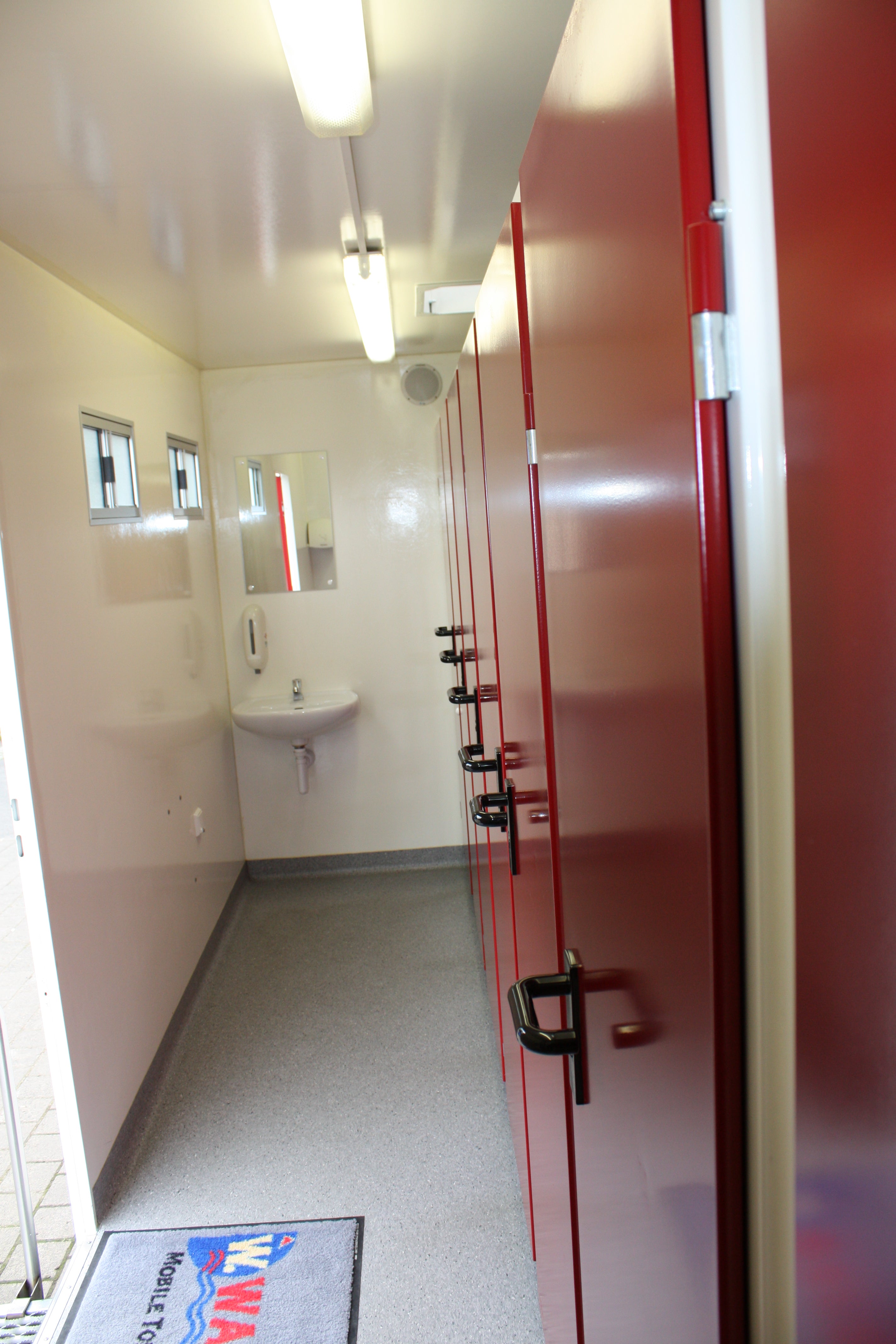 Toilettenwagen Standard+ XXL – 4