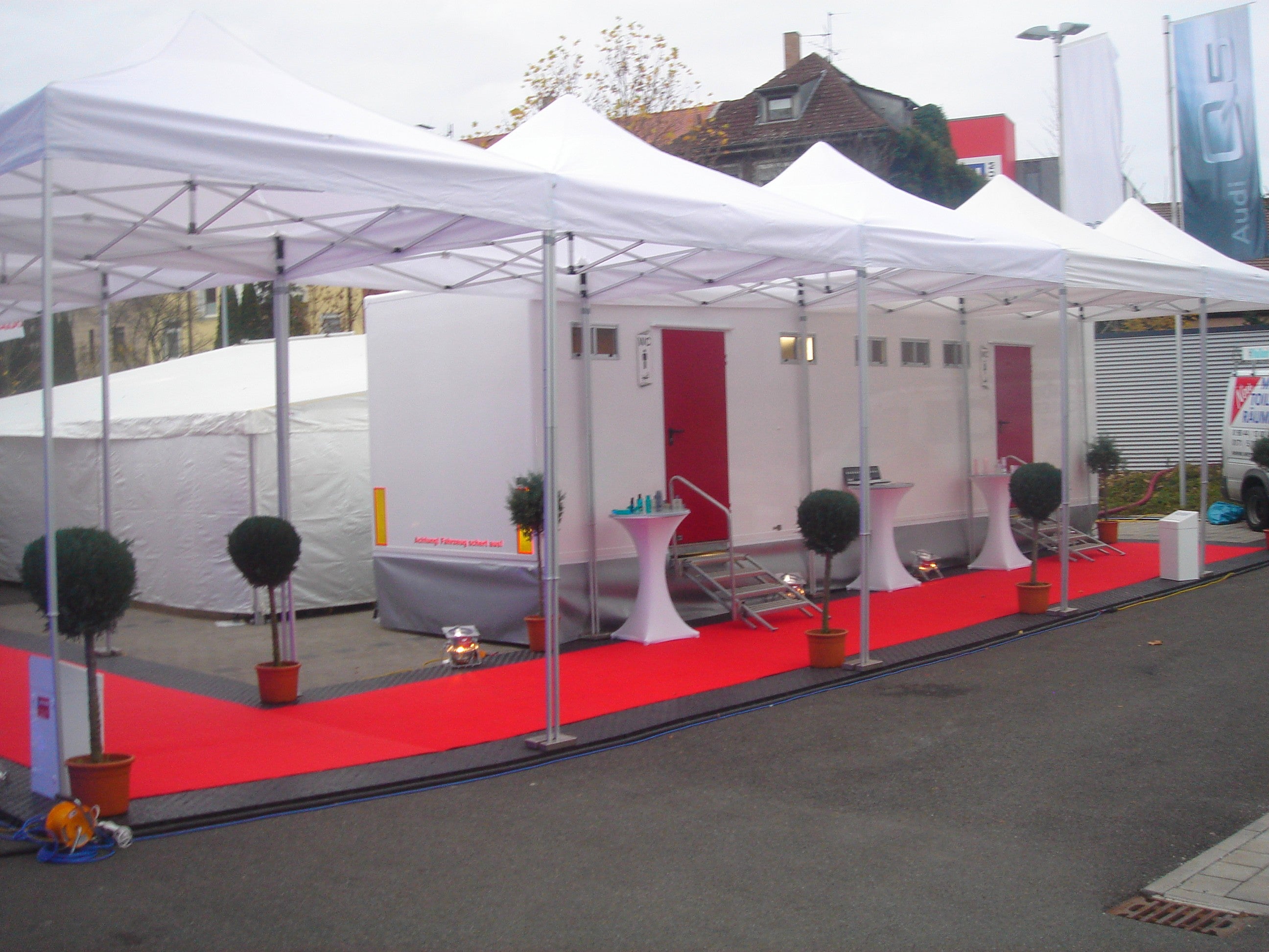 Toilettenwagen Luxus XXL – 2