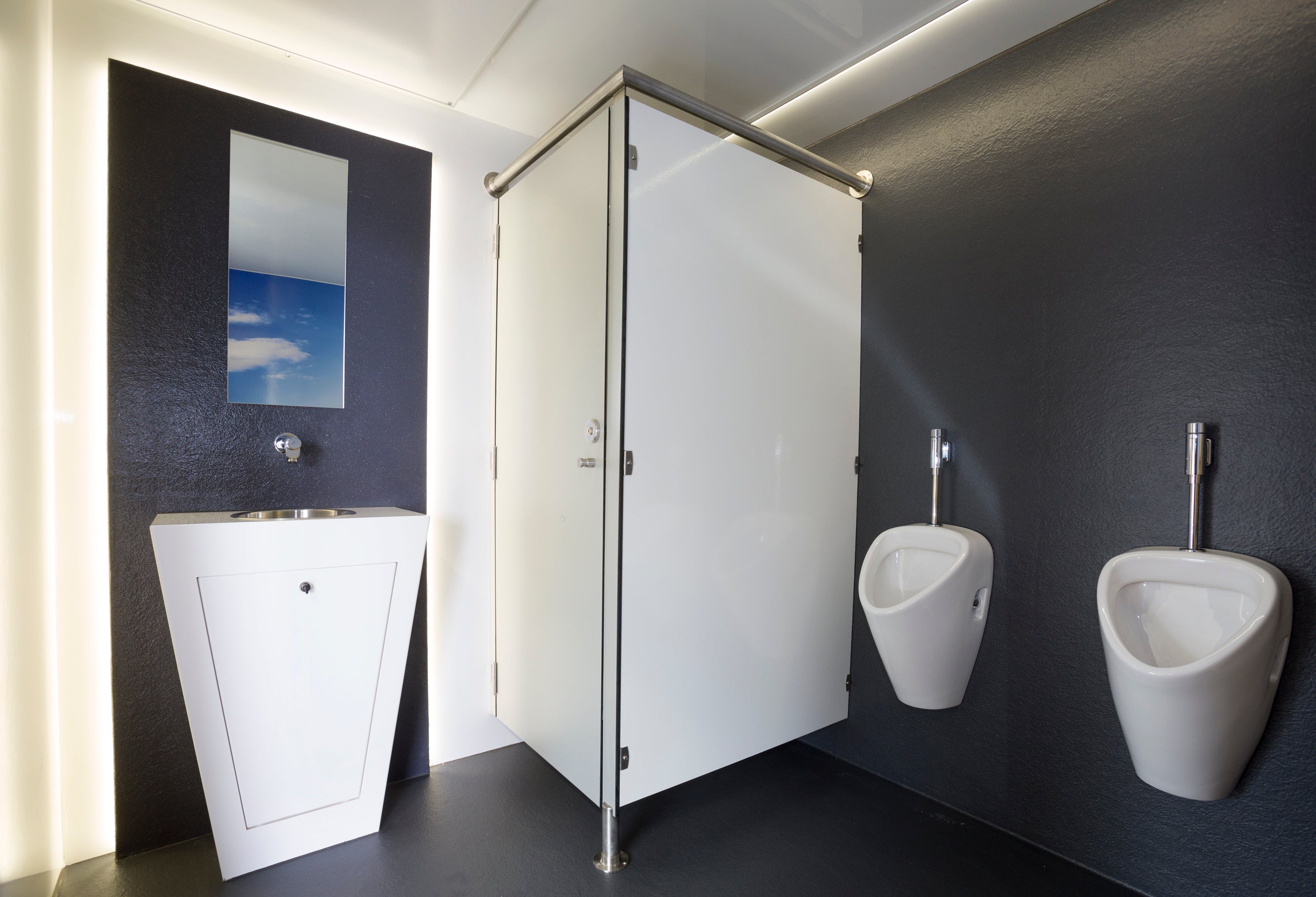 Toilettenwagen Standard+ M – 3