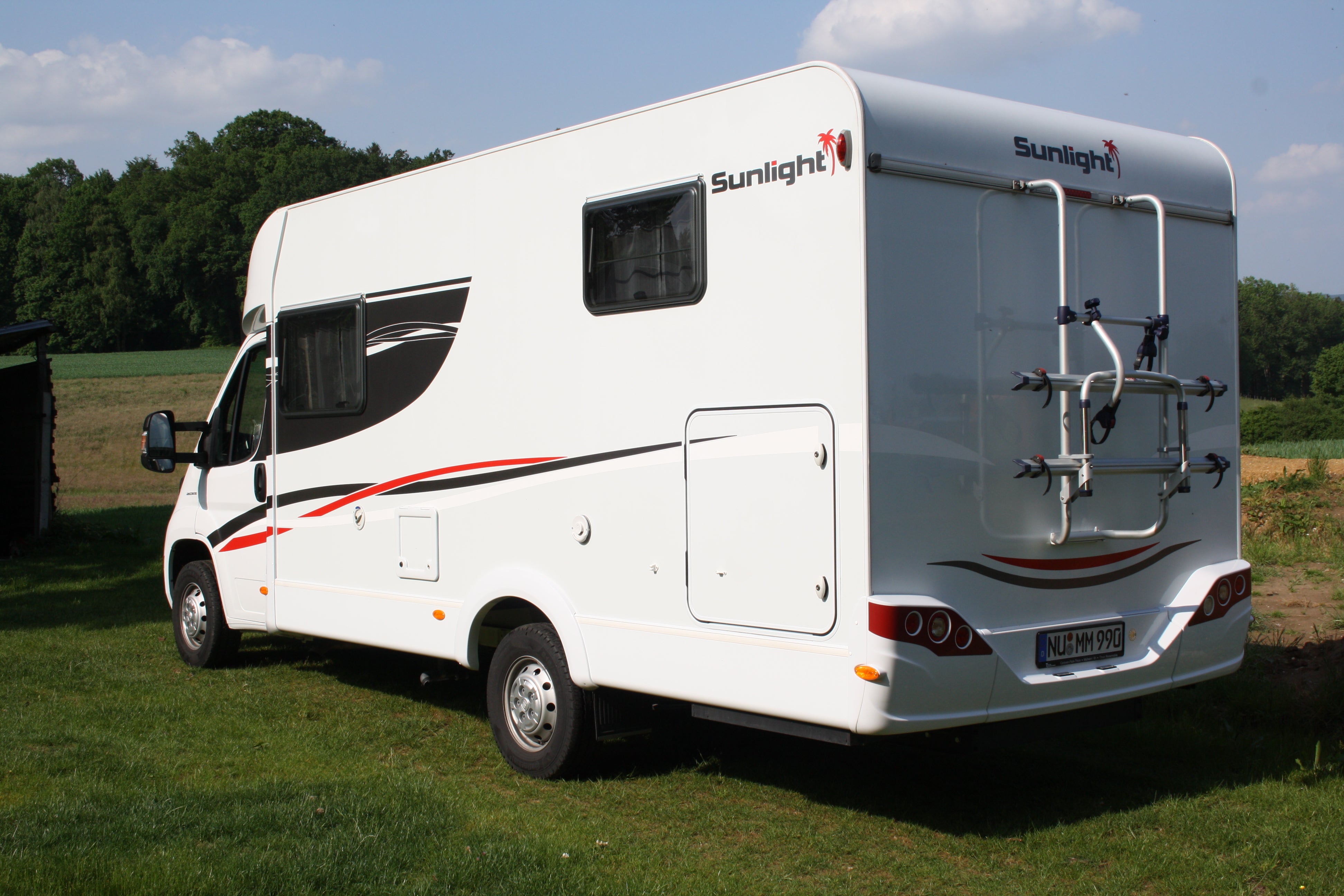 Sunlight T 66 Teilintegrierter mit Einzellbetten und Heckgarage, Rückfahrkamera, Navigation – 3