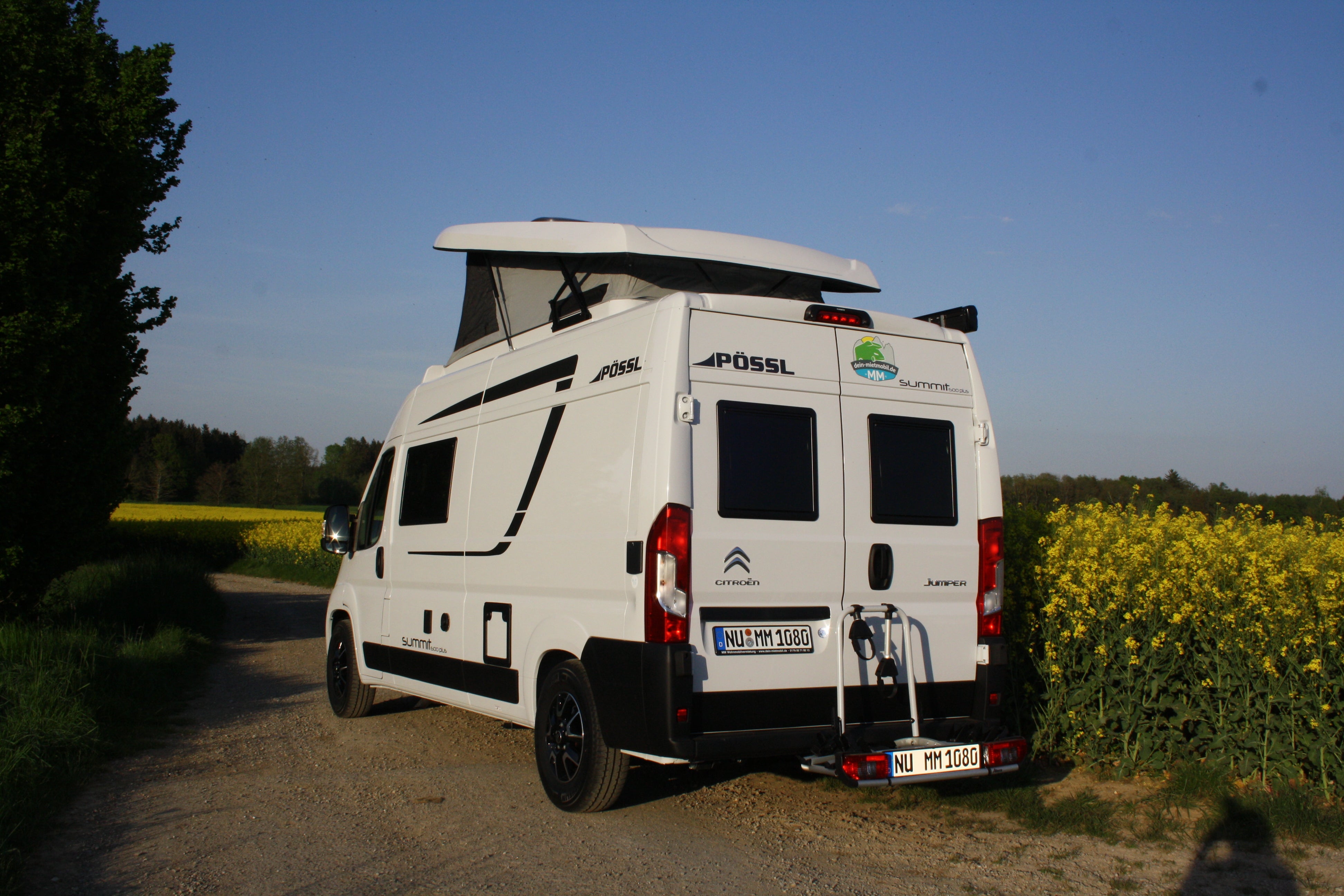 Wohnmobil für 4 Personen mit Aufstelldach - Pössl Summit 600, Navigation, Rückfahrkamera – 2